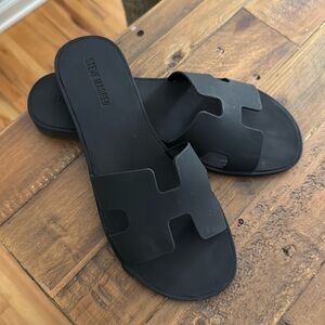 Steve Madden Hadyn Slip On Sandals 9 Black